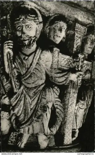 A5939 France Saint Nectaire Chapiteaux