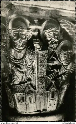 A5939 France Saint Nectaire Chapiteaux