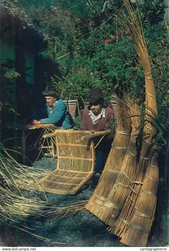 A5444 Portugal Madeira wicker work craft