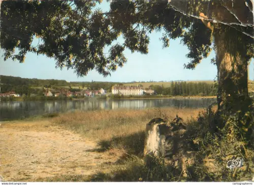 A5482 France Abbaye de St Maur et la Loire (Maine et Loire)