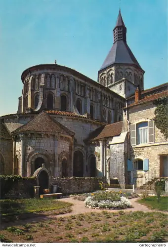 A5481 France Chartres sur Loire (Nievre) L'Abside de l'Eglise Ste Croix