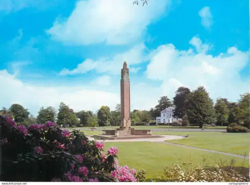 A5480 Netherlands Osterbeek Airborne Monument and Airborne Museum
