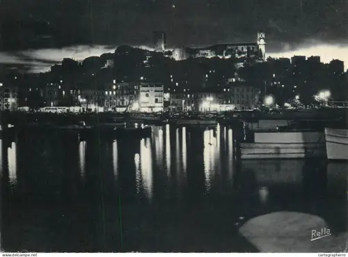 A5454 France Cannes le Port et le Suquet vue de nuit