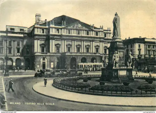 A5489 Italy Milano Teatro alla Scala