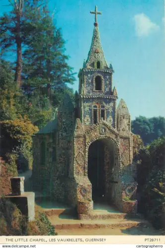 A5528 Channel Islands Guernsey Les Vauxbelets Little Chapel