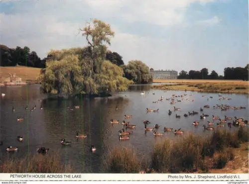 A5527 England Petworth House across the Lake