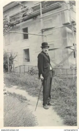 Photographs (originals) > Persons > Anonymous persons Charlie Chaplin doppelganger