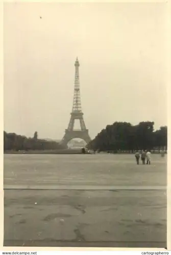 Paris Eiffel Tower photo 6 x 9.5 cm