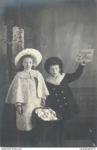 A6031 Photographic postcard Suisse Geneva > Genève studio Central children Easter greetings 1910s