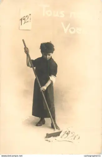 A6031 Suisse Geneva > Genève studio Jullien children scenes New year 1921