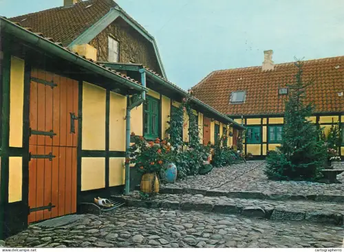 A5541 Denmark old farmhouse with art shop