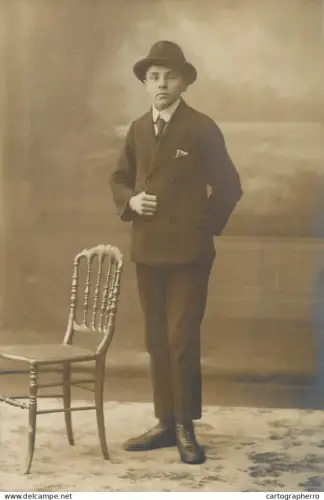 A6017 Photographic postcard anonymous persons children portraits