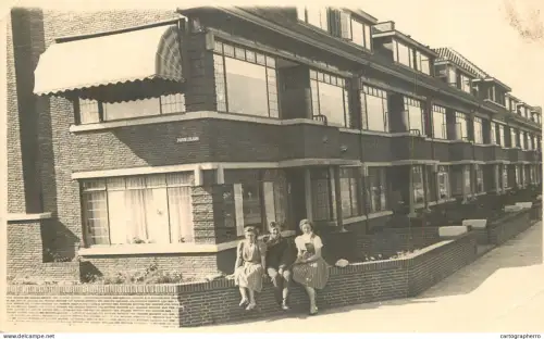 A5974 Photographic postcard The Hague, Netherlands