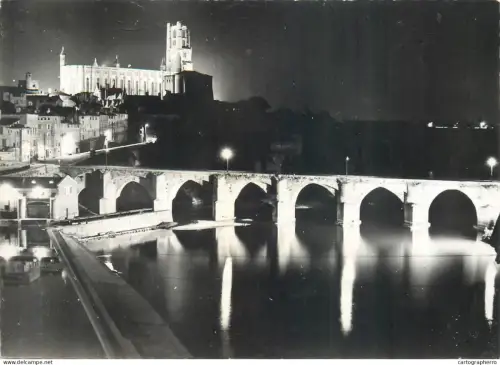 A5569 France Albi (Tarn) vue de nuit