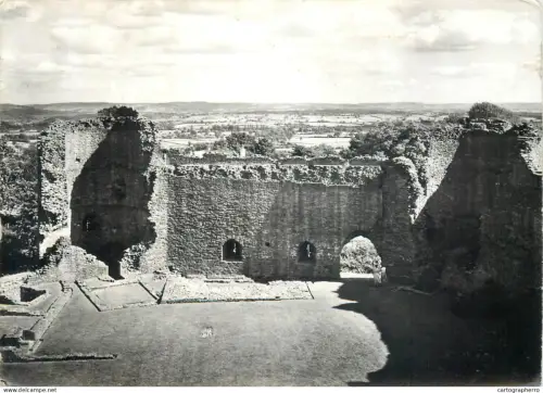 A5568 Wales Llantilio Crossenny White Castle near Abergavenny