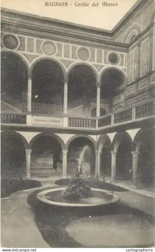 A6016 Bologna cortile del Museo