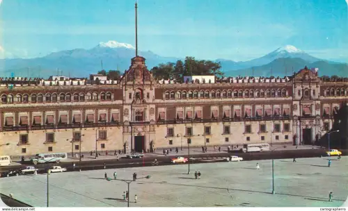 A6051 Mexico El Palacio Nacuinal y el Zocalo