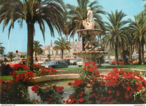 A5607 France Menton Garavan Cote d'Azur Promenade de la Mer et Fontaine de Neptune