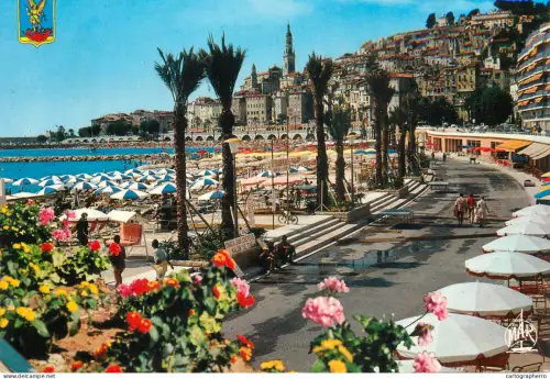 A5607 France Menton Cote d'Azur plage et le vieille ville