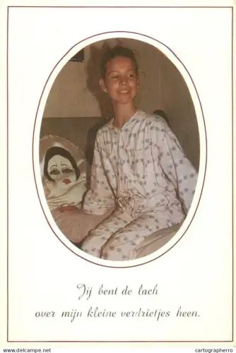 A5607 Children types young girls going to bed to sleep