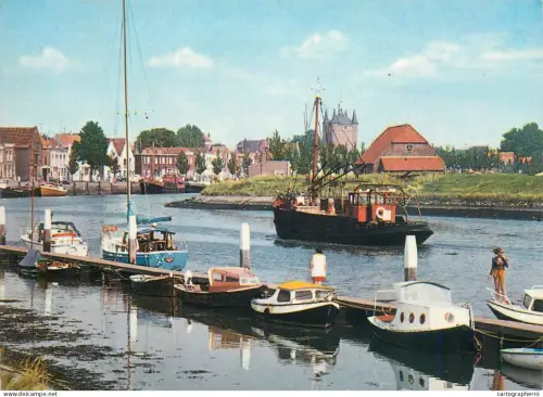 A5603 Netherlands Zierikzee harbour haven