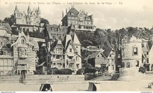 A6073 Trouville chalets du bout de la plage