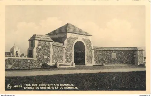 A6072 Belgium > West Flanders > Ypres entree du cimetiere