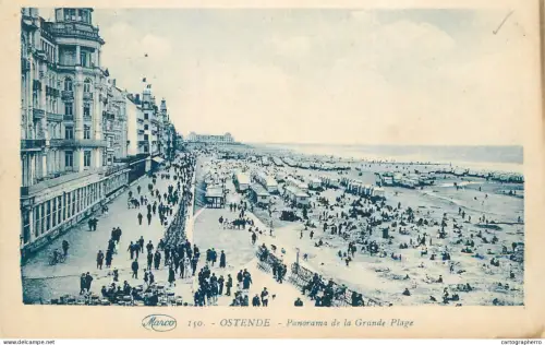 A6072 Belgium > West Flanders > Oostende panorama grande plage