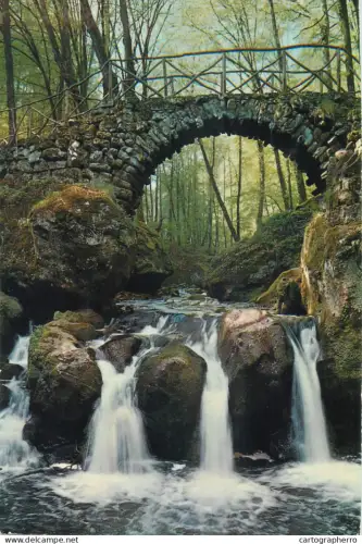 A5602 Luxembourg "Petite Suisse Luxembourgeoise" Mullerthal Schiessentumpel Wasserfalle
