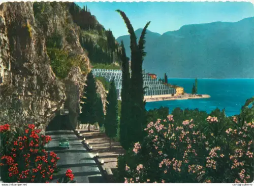 A5628  Italy Lago di Garda jardins de citrons
