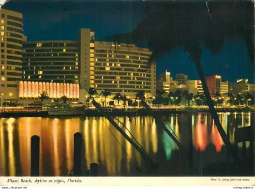 A5693 USA Miami Beach FL skyline night view