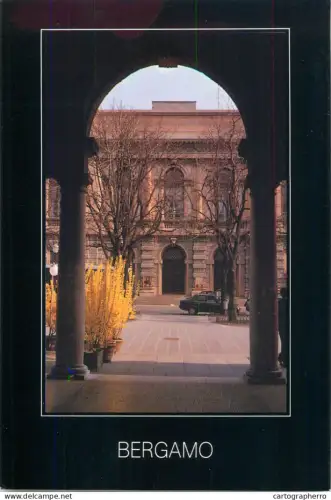 A5692 Italy Bergamo ingresso del Teatro