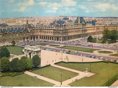 A5690 France Paris Palais du Louvre, La Place et L'Arc de Triomphe du Caroussel