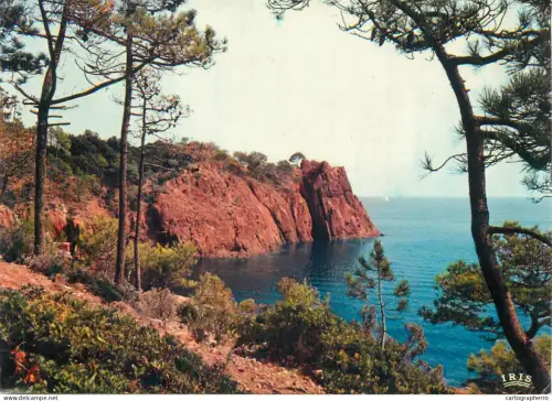 A5700 France Cote d'Azur Corniche d'Or coastal scenery