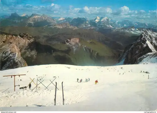 A5699 Italy Dolomiti Marmolada ski types and scenes