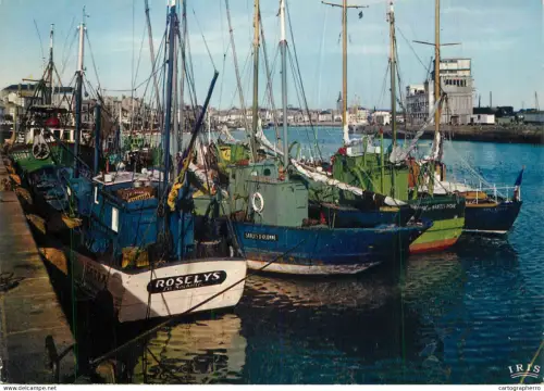 A5699 France Les Sables d'Olonne vue generale du port