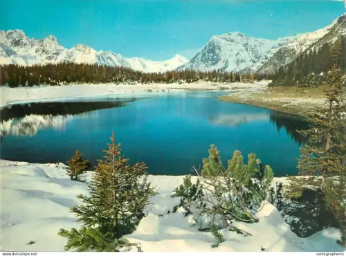 A5699 Italy Lago Palu winter scenery