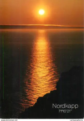 A5698 Norway Nordkapp sunset view