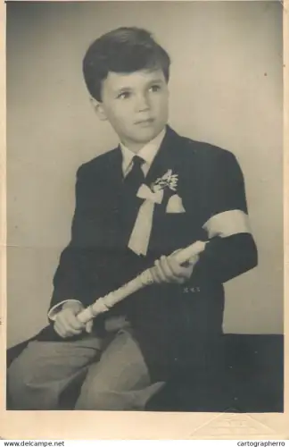 A6187 Children studio portraits vintage postcard Austria Wien 1958