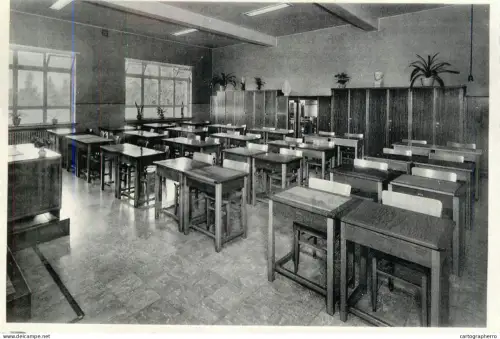 A6093 Belgium Wachtebeke Instituut O. L. Vrouw van het H. Hart classe d`etudes