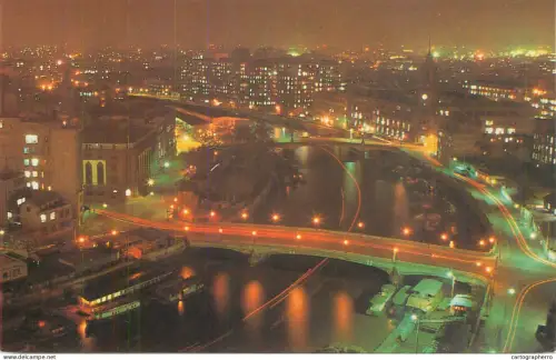 A6093 China Shanghai Suzhou River in the night