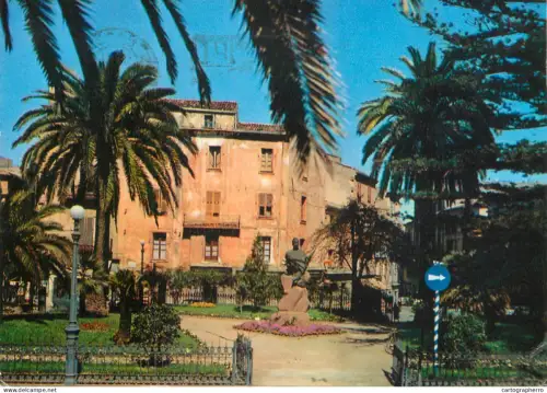 A5709 Italy Sassari giardini e monumento a F. Cavallotti