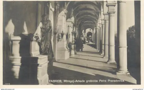 A6194 Croatia Zagreb Miragoj-Arkade