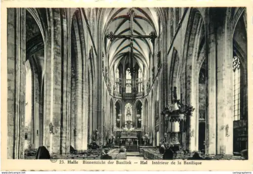 A5718 Belgium Halle Basilica interior aspect