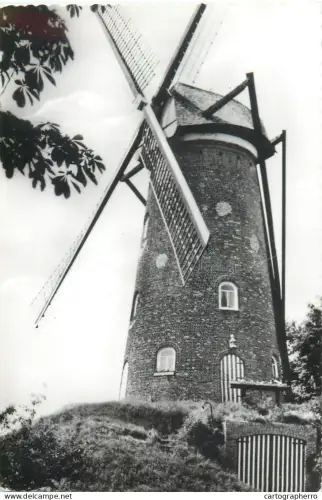 A5718 Belgium Oelegem Gerangschikte Stenen Windmolen