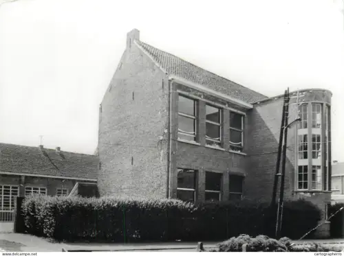 A5718 Belgium Kallo Girl's school