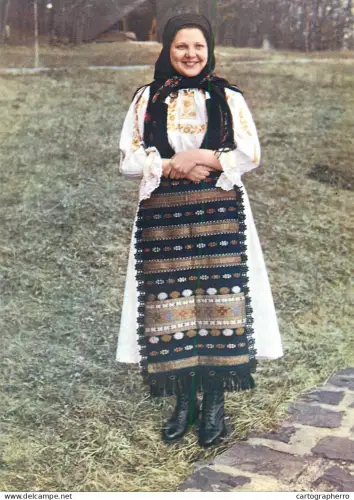 A6097 Romania costum popular din zona Boian Sibiu