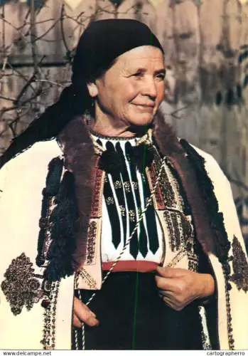 A6097 Romania port de femeie Saliste Sibiu folk costume