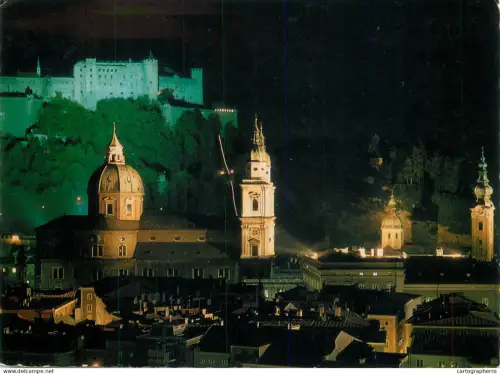 A5769 Austria Salzburg Altstadt Blick vom Kapuzinerberg bei Nacht