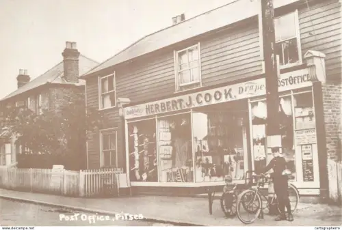 A6209  Essex, England Post Office and Drapery Shop in Pitsea, around 1920 modern postcard 1982
